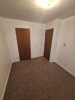 409 S Home Ave #1 - Photo 5 of 13