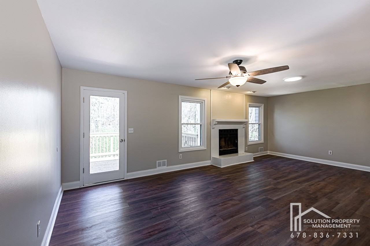 6080 Stone Wood Dr Nw #1 - Photo 7 of 24