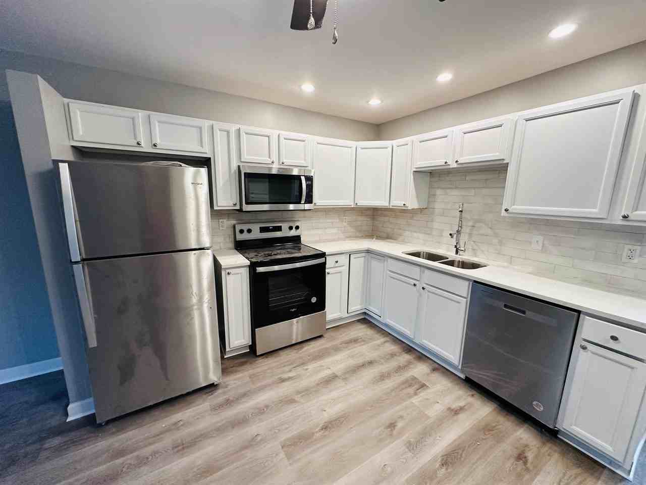 5847 Nebraska Ave #4 - Photo 6 of 11