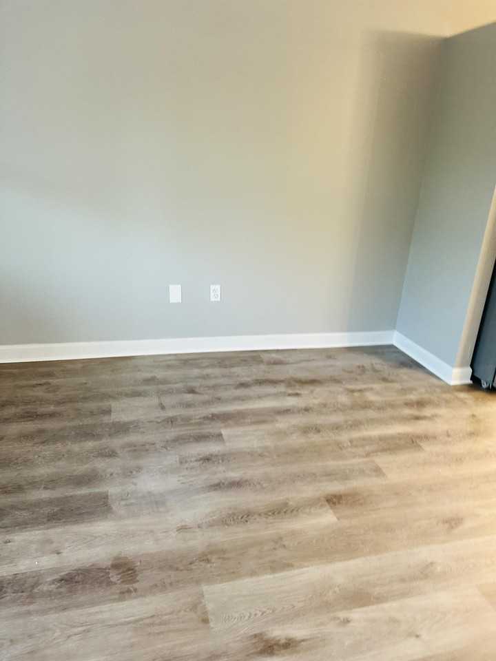5847 Nebraska Ave #4 - Photo 4 of 11