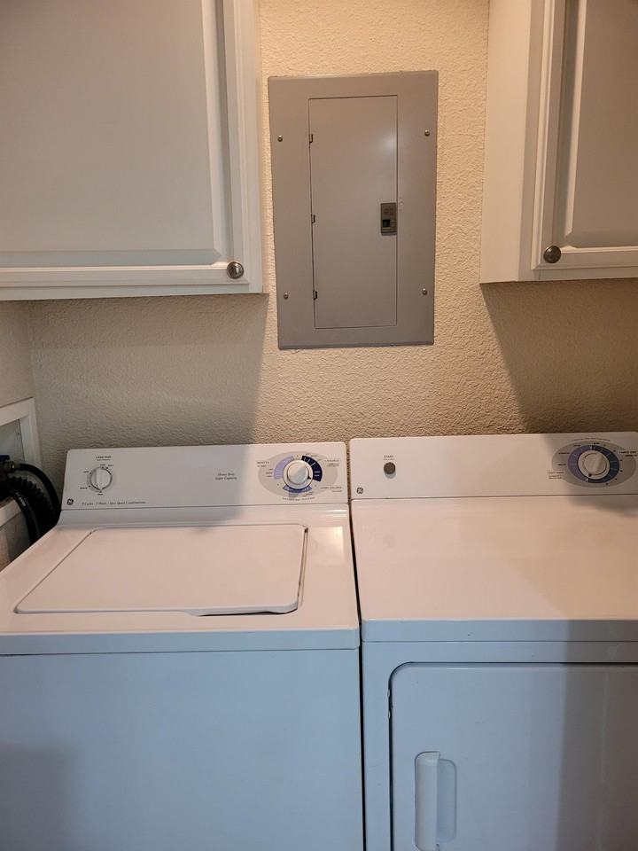 1009 Briarwood Rd Apt 1 #1 - Photo 4 of 18