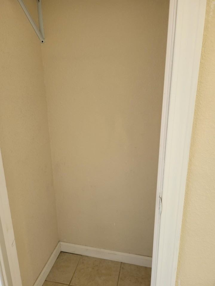 1009 Briarwood Rd Apt 1 #1 - Photo 5 of 18