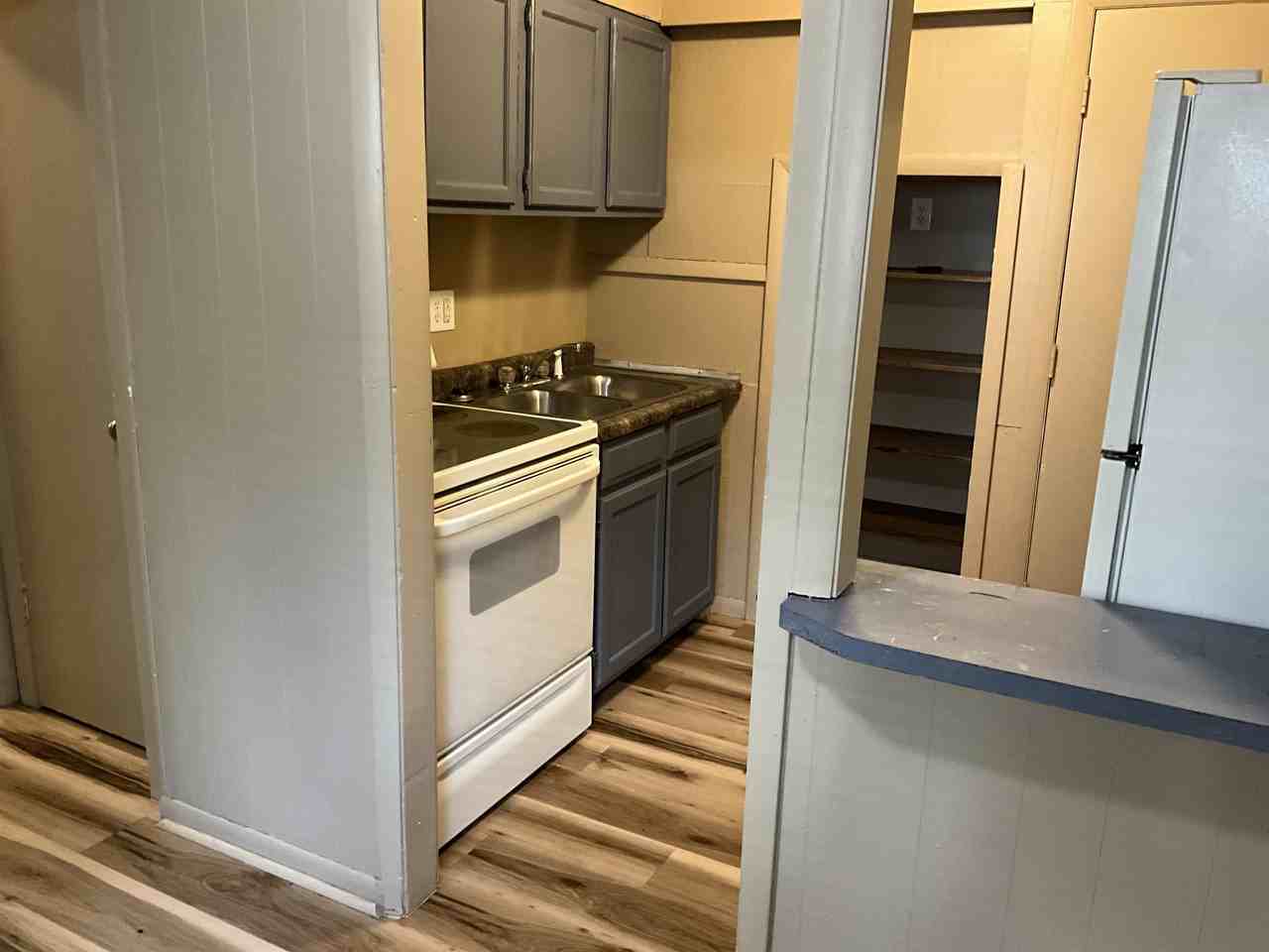1616 S 7th St #A - Photo 4 of 9
