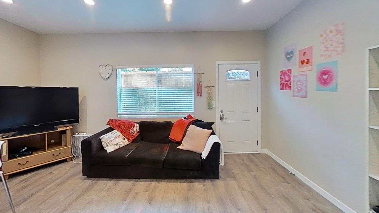 5138 Alumni Pl #1 - Photo 2 of 22