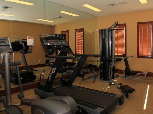 8250 Vineyard Ave - Photo 6 of 20