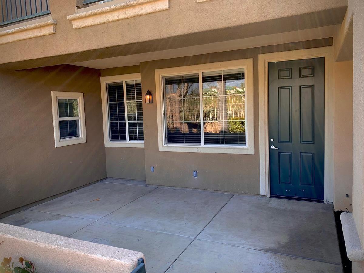8250 Vineyard Ave - Photo 7 of 20