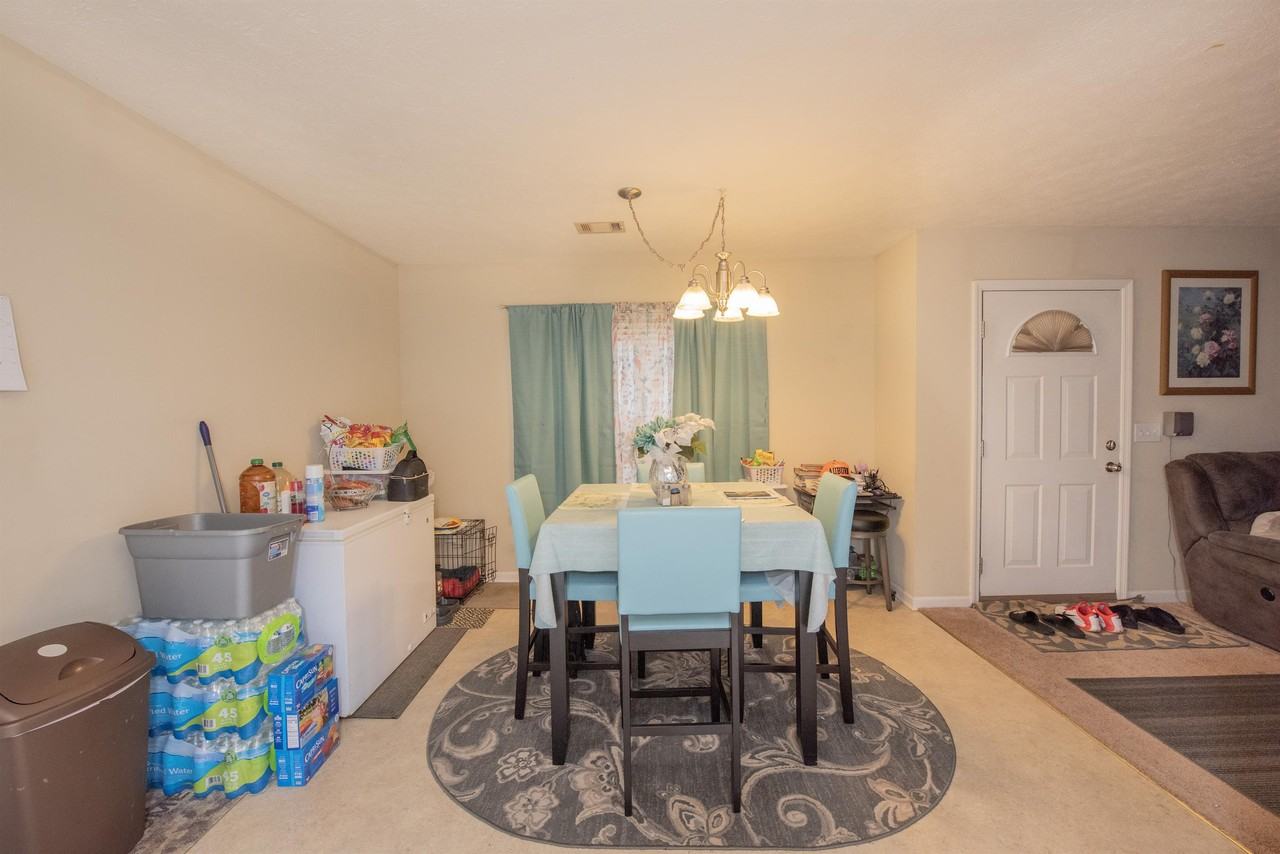 981 Pleasant Ave #NA - Photo 4 of 18