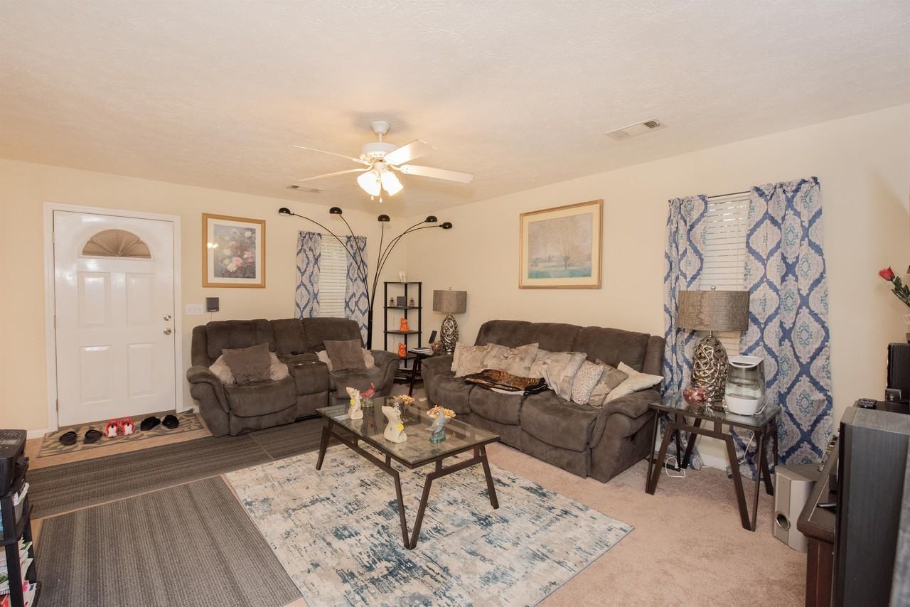 981 Pleasant Ave #NA - Photo 7 of 18