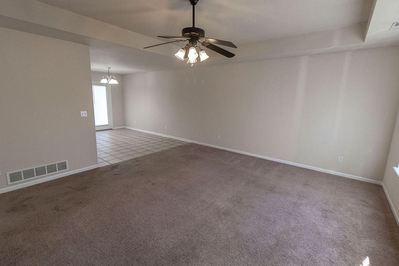 1900 Field St - Photo 3 of 31