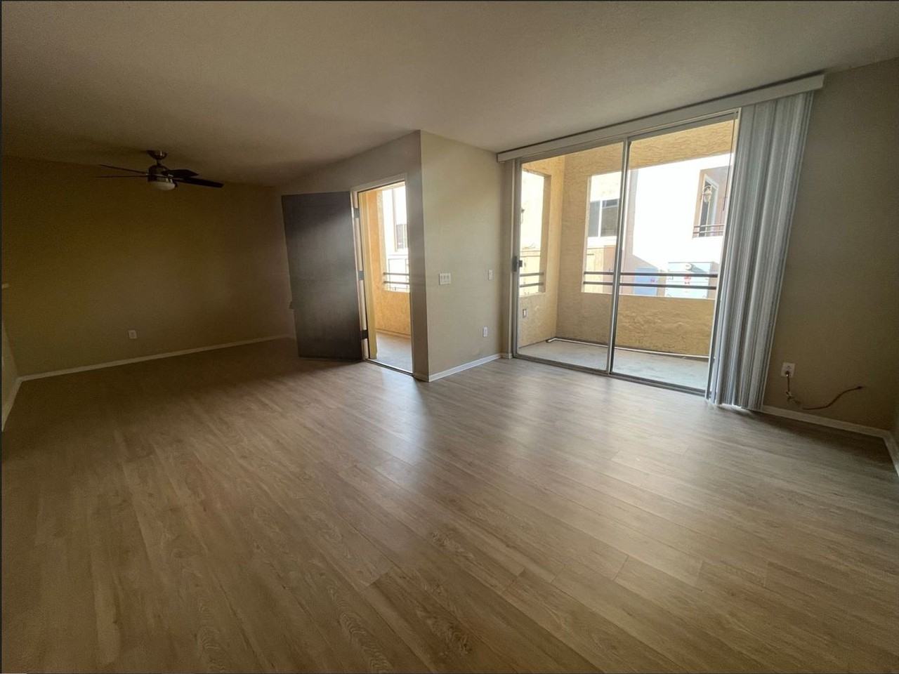 3929 Nobel Dr - Photo 6 of 26