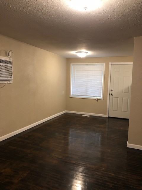 722 S Grand Dr - Photo 6 of 18