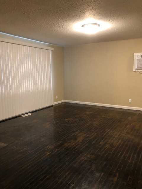 722 S Grand Dr - Photo 7 of 18