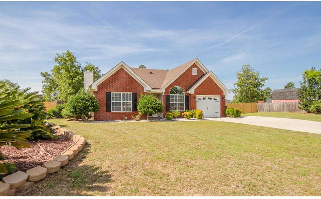 3568 Crawfordville Dr - Photo 2 of 32