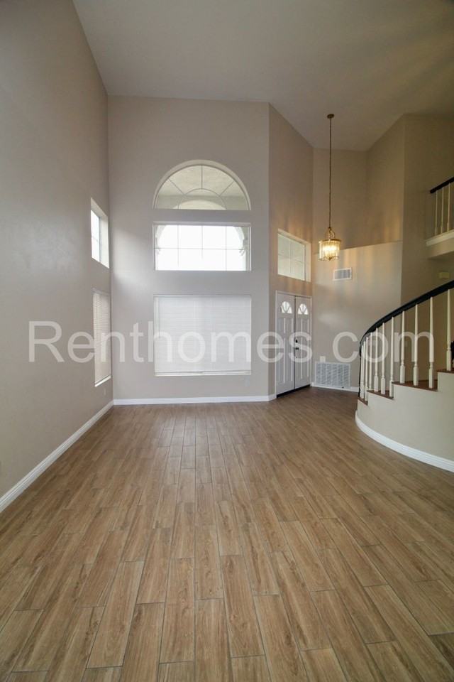11597 Trailbrush Pt - Photo 4 of 37