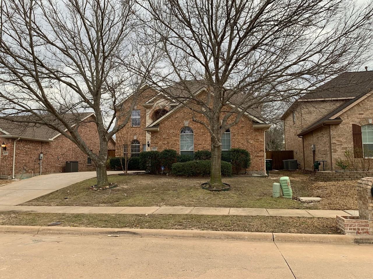 6213 Crator Dr - Photo 3 of 29