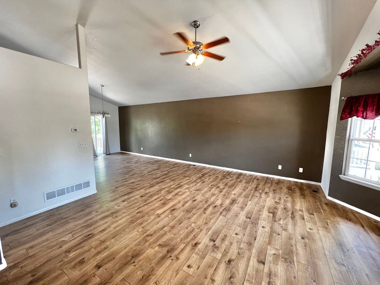 2039 Sandhill Crane Cir - Photo 2 of 28