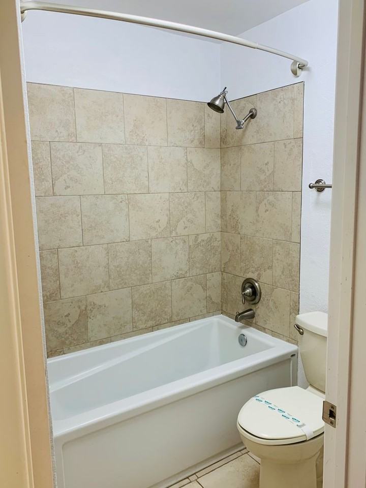 432 Edgehill Ln #41 - Photo 7 of 11