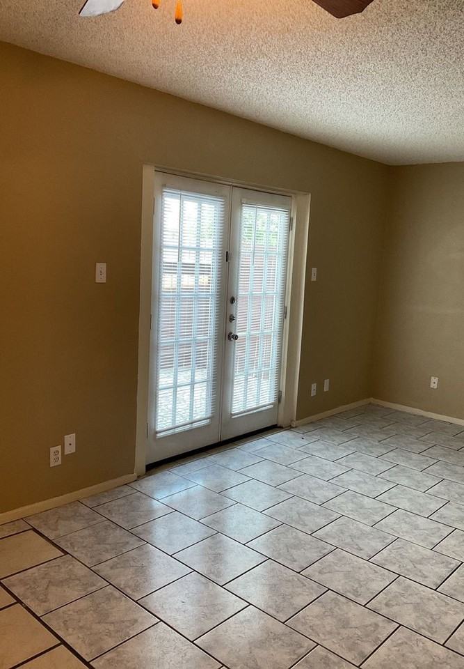 2304 Wales Circle - Photo 3 of 20