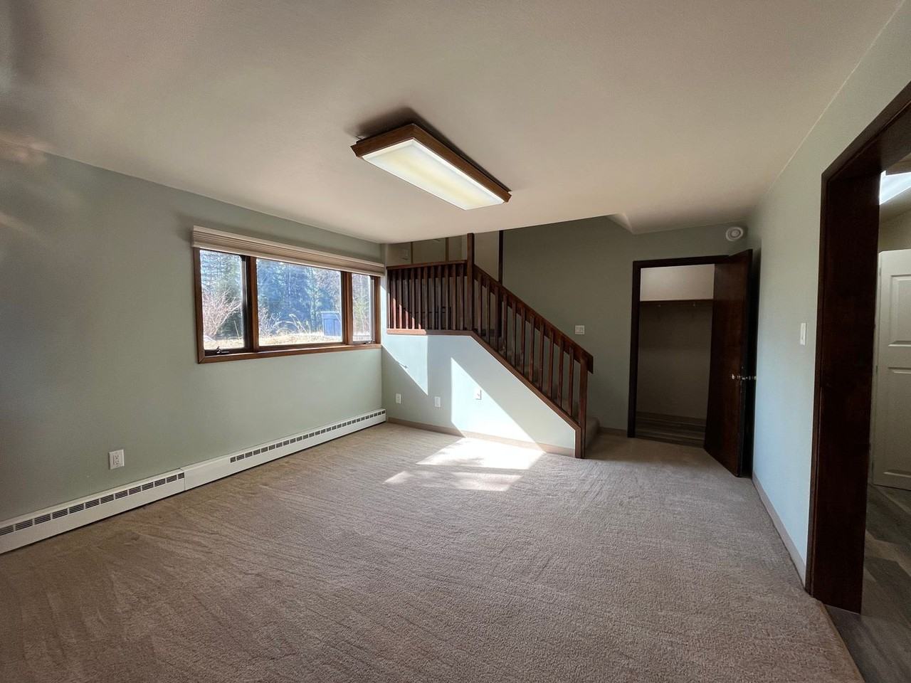 560 Wigwam Way - Photo 3 of 14