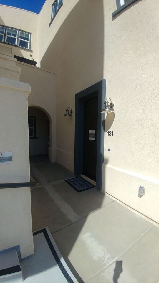 5201 Beachside Ln - Photo 2 of 25