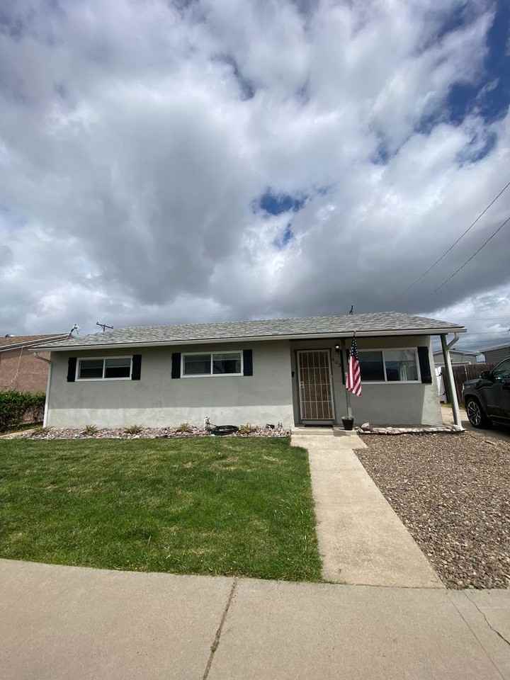 403 Sawtelle Avenue - Photo 2 of 50