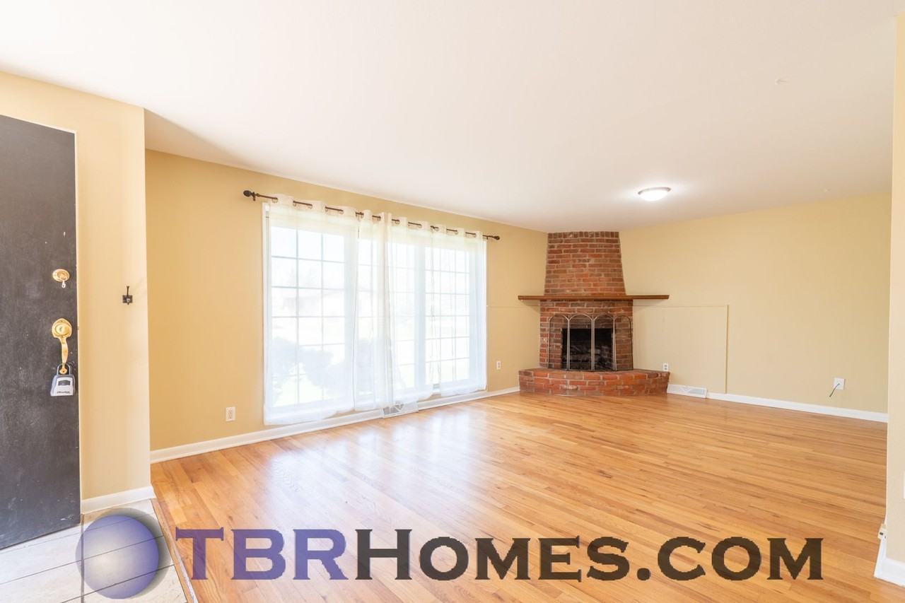 180 Agate Way - Photo 5 of 29