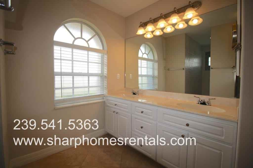 1450 Se 12th Ter - Photo 7 of 36