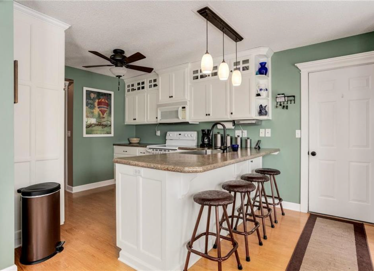 612 Pebble Beach Dr - Photo 2 of 7