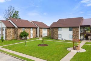 featured image of 1111 Sandpiper Dr