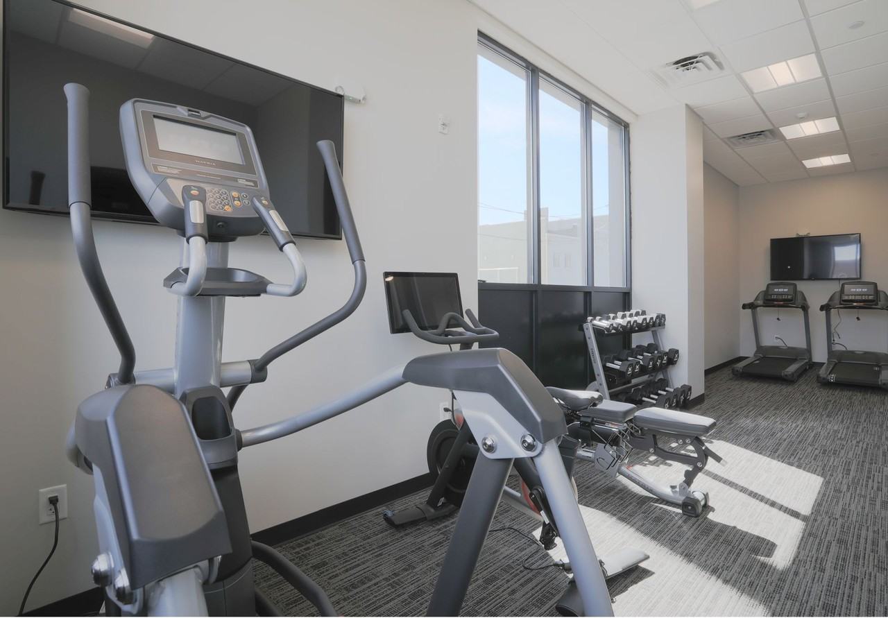 520 Neil - Photo 3 of 44