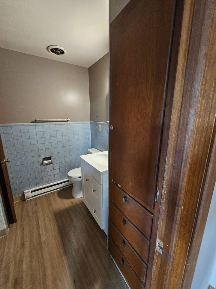 839 Cedar St #4 - Photo 7 of 15