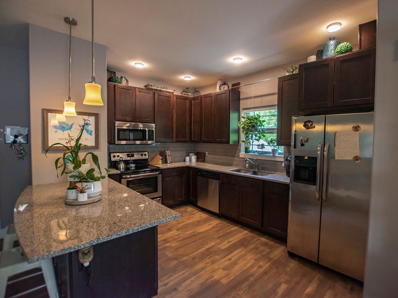 408 Prairie by Royse + Brinkmeyer Apartments - Photo 5 of 6