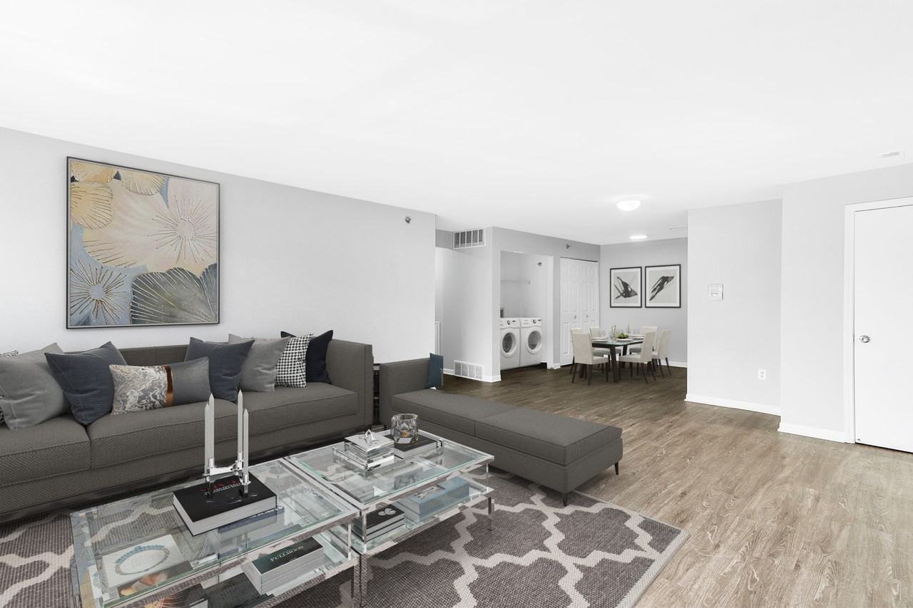 Hamlin Apartments - Photo 3 of 43