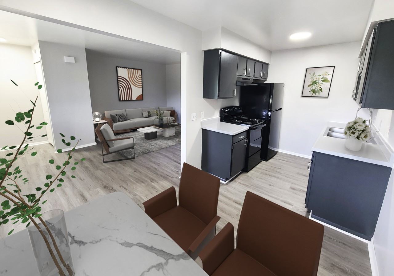 Golf Marina Apartments - Photo 3 of 39