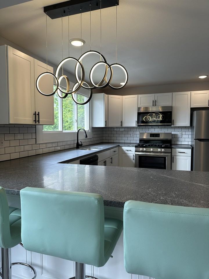 311 Oak St - Photo 3 of 23