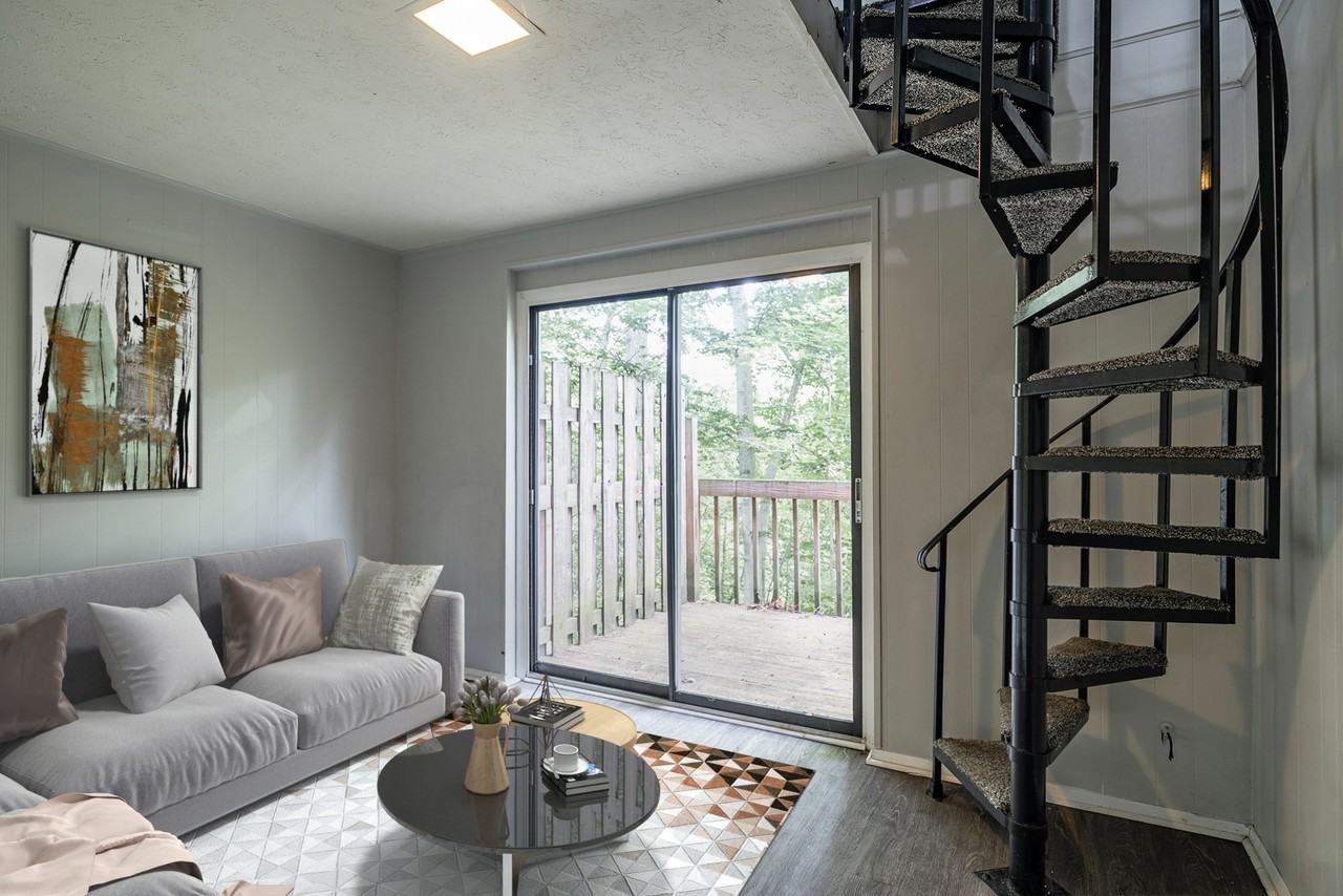 Dominion - Photo 2 of 21