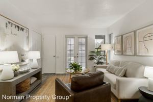 featured image of 3001 Oak Tree Avenue