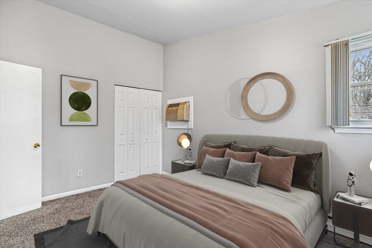 Village Grove - Photo 4 of 49