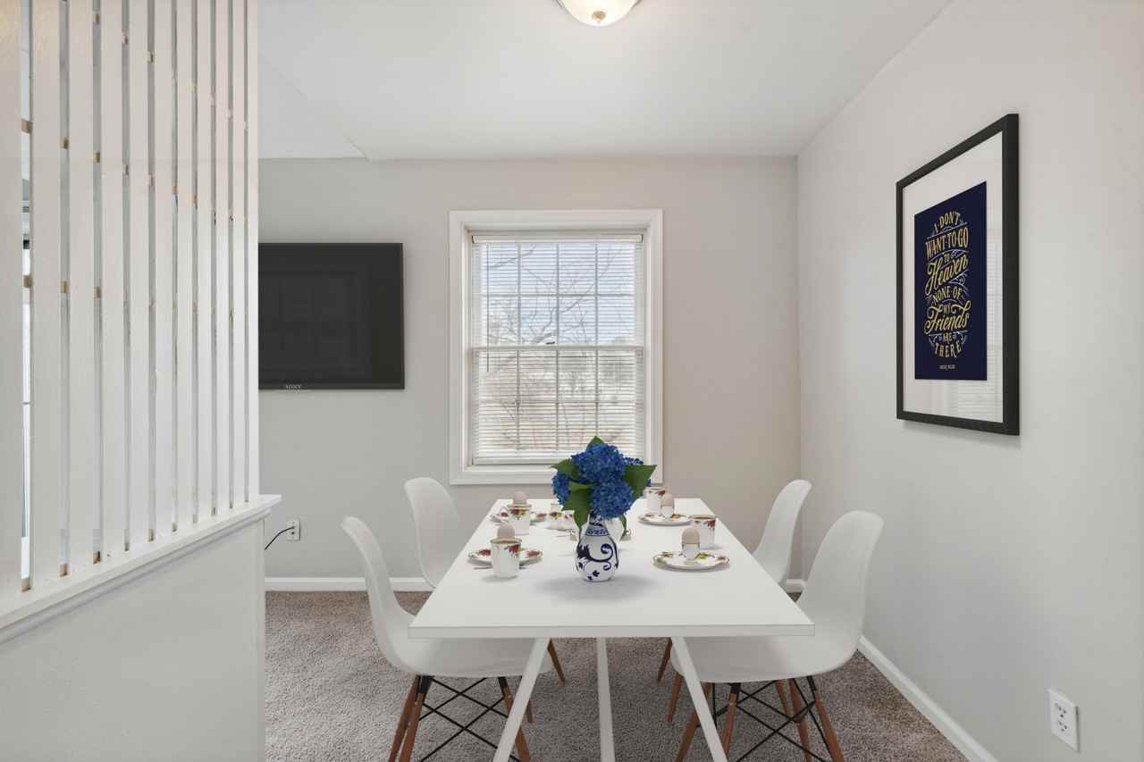 Jamestown Apartments - Photo 5 of 48