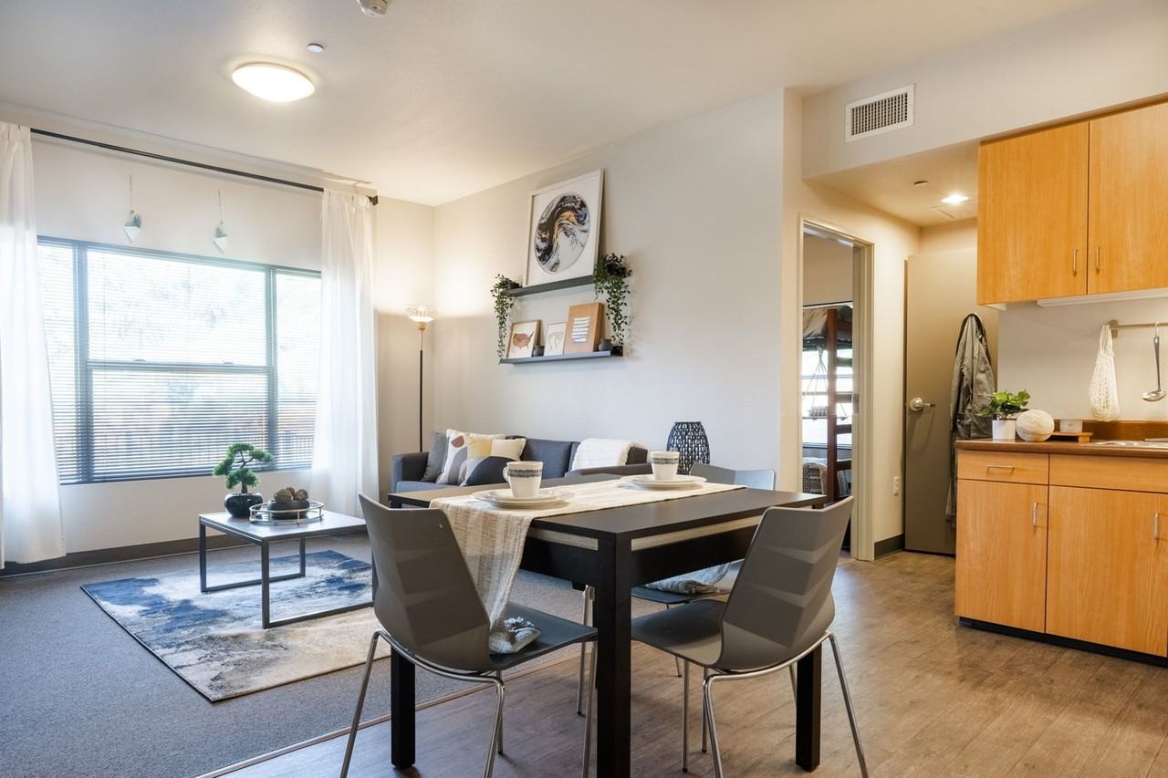 Claremont Collegiate Apartments - Photo 3 of 43