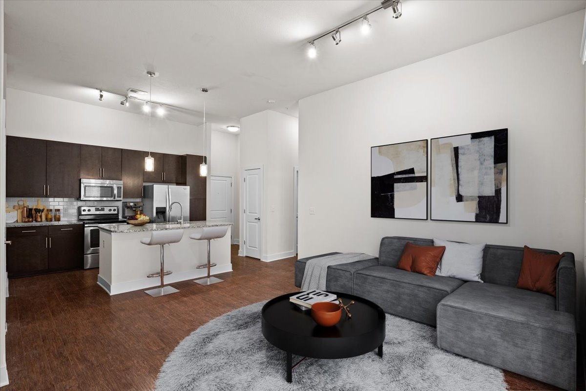 West 39th Street - Photo 6 of 27