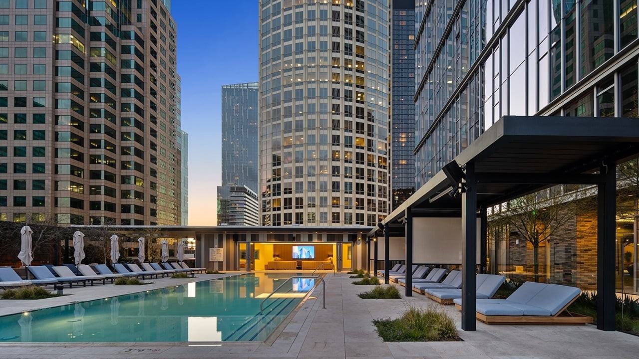 Figueroa Eight - Photo 3 of 35