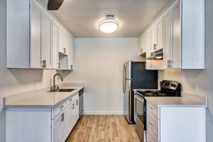 featured image of 695 S Jefferson St