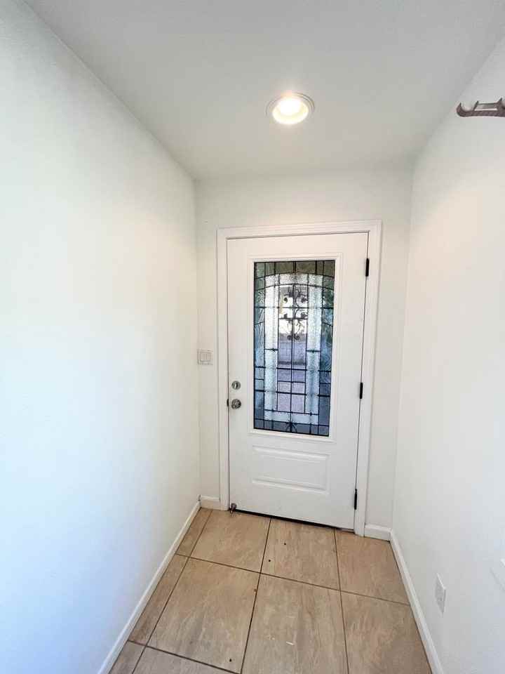 2323 Rose St. - Photo 2 of 21