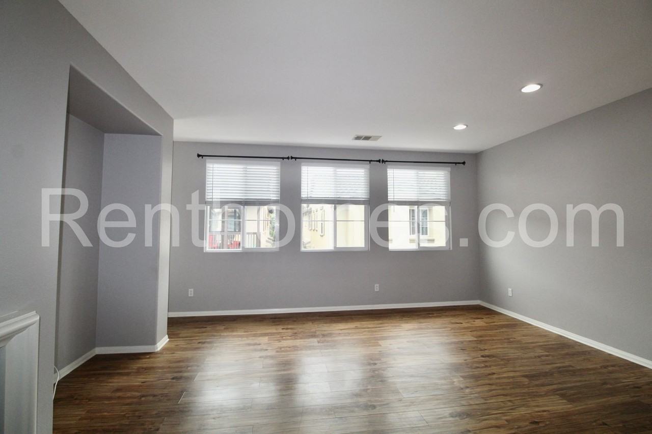 2119 Palo Alto Drive #94 - Photo 4 of 34