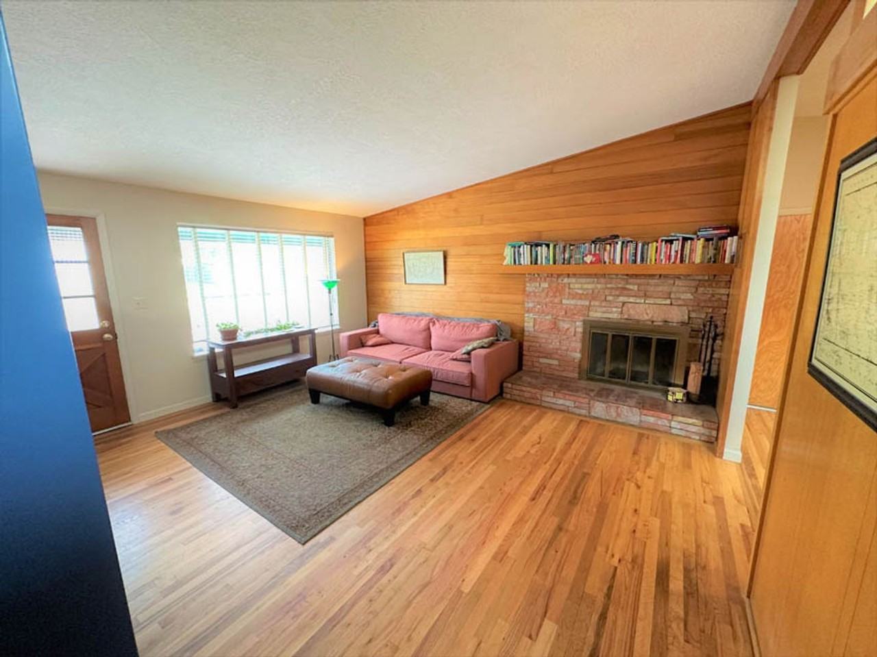 4830 Sw Dresden Ave - Photo 3 of 26