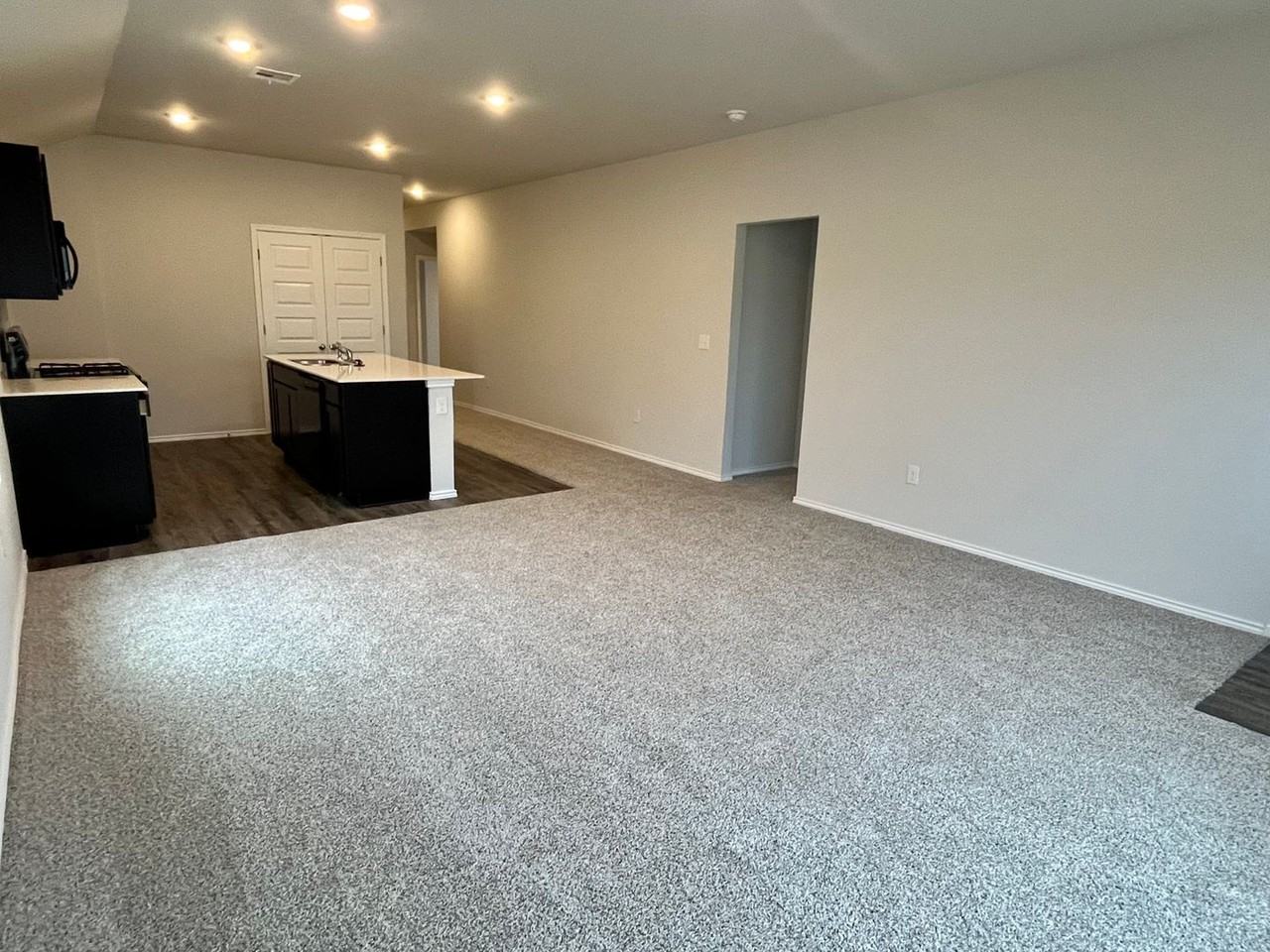 11625 Krew Way - Photo 4 of 18