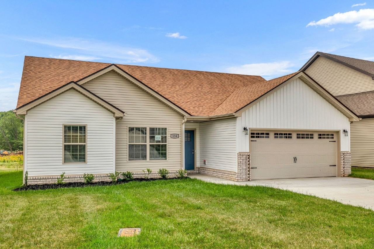 134 Ardell Dr - Photo 3 of 36