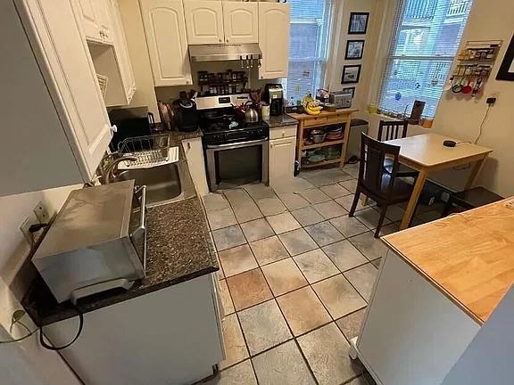 Brookline St #2L - Photo 4 of 6