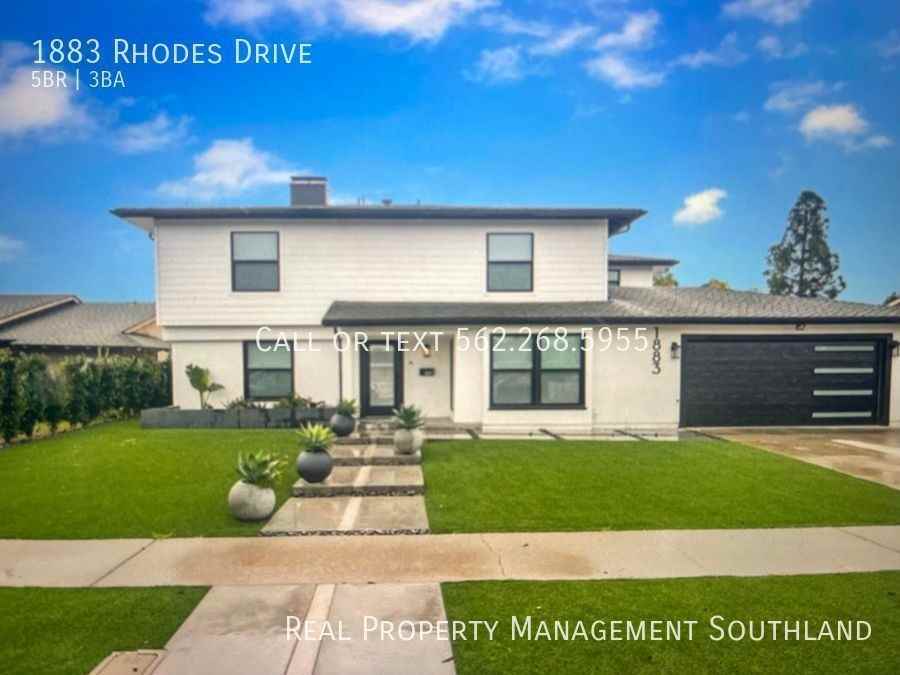 1883 Rhodes Dr - Photo 2 of 20